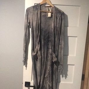 Scrapbook Striped gray sweater